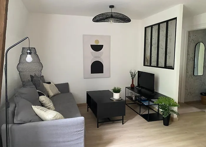 L'atelier D'arches Apartment *